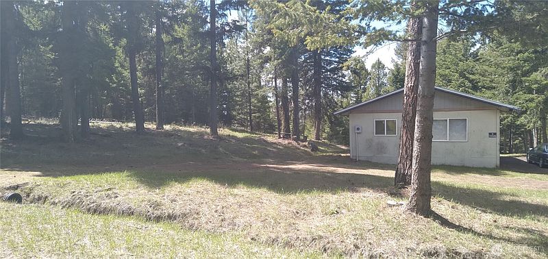 3rd image of 51 Trap Line Loop Road