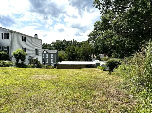 413 6th St, Oakmont, PA 15139