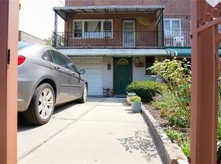 954 E 216th St, Bronx, NY 10469