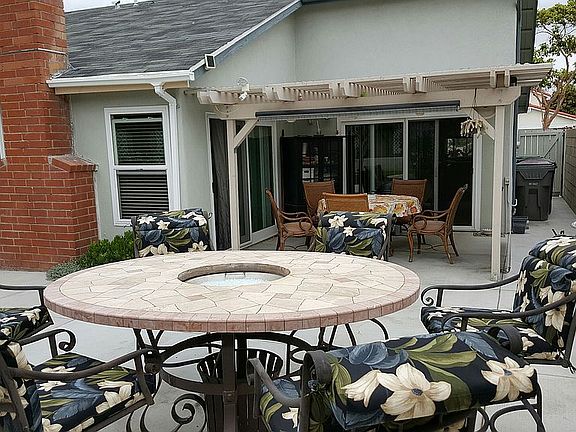 4th image of 3206 S Deegan Dr