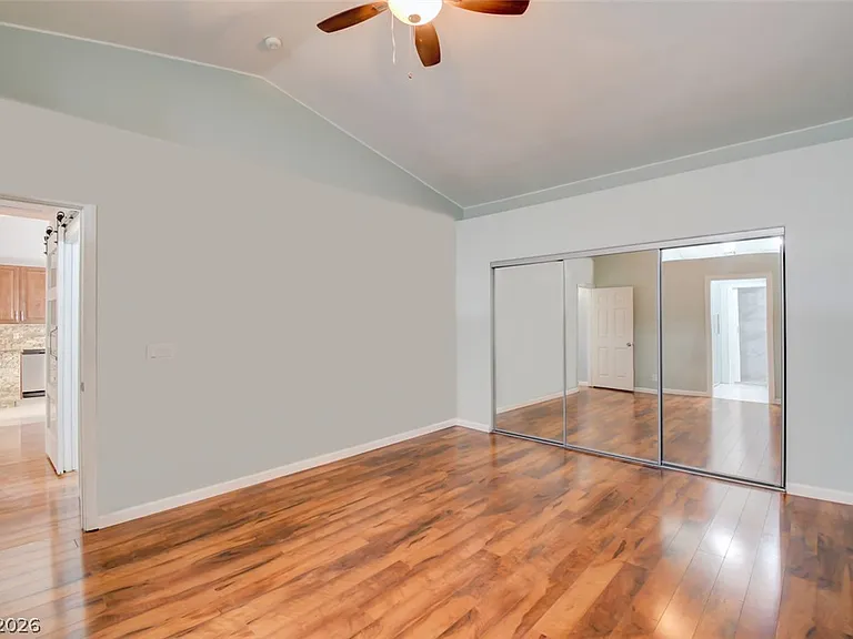 8316 Vantare Ct — Photo 14