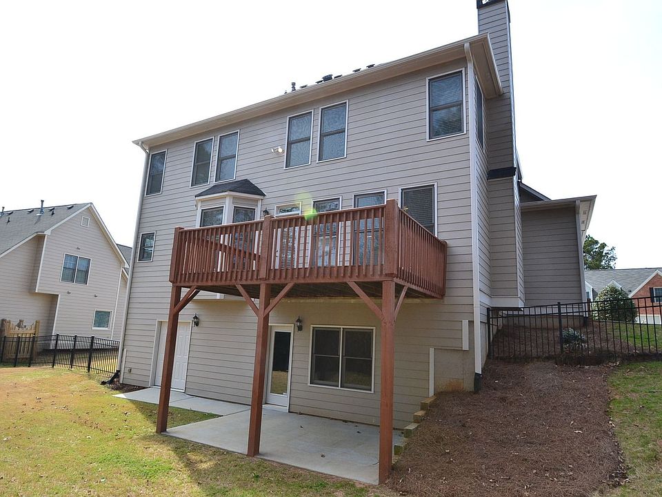 2nd image of 55 Yorkshire Ln