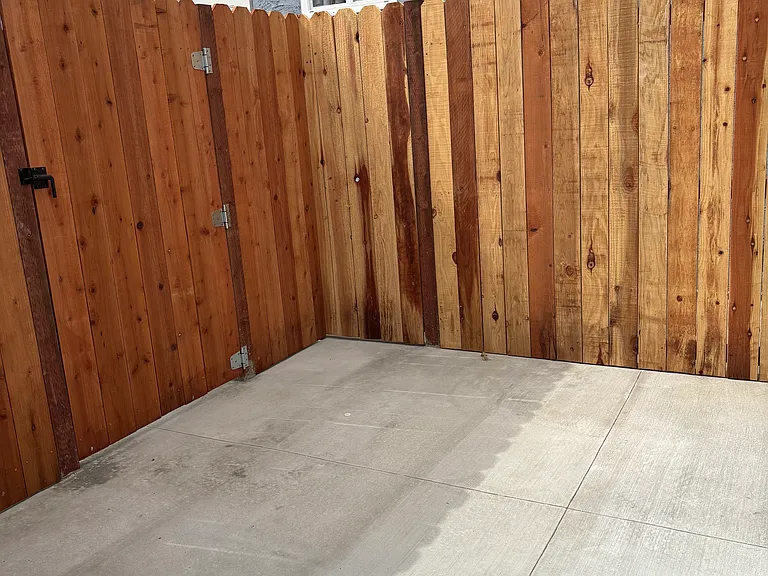 12437 Rose Ave — Photo 7