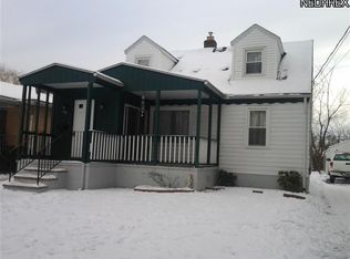 196 W Glendale St, Bedford, OH 44146