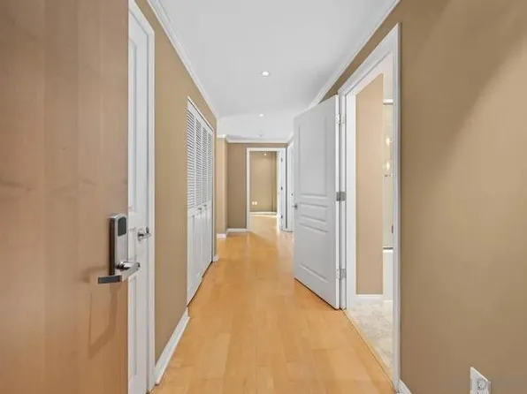 555 Front St Floor 13, San Diego, CA 92101