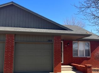 302 N Evergreen Ln, Wichita, KS 67212