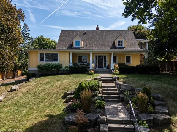 196 Dundas St E, Flamborough, ON L0R 2H0