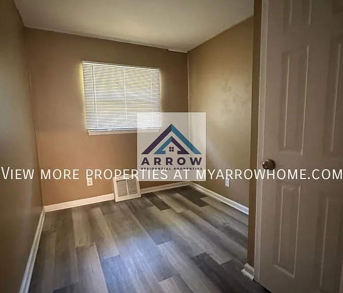 10637 Dunkeld Cir — Photo 12