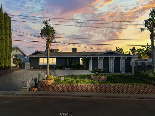 10126 Sully Dr, Sun Valley, CA 91352