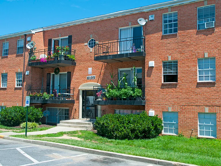 The Villas at Langley — Photo 24