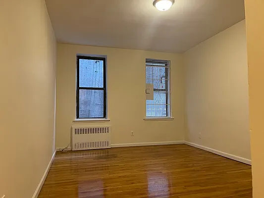 Rented by Oxford Property Group | media 1