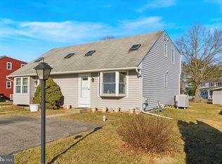 514 Spring Hill Dr, Harleysville, PA 19438