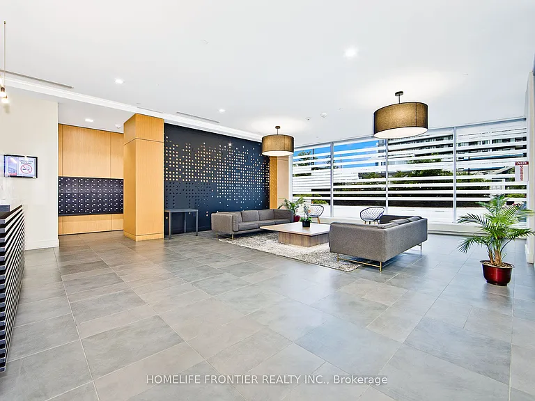 2520 Eglinton Ave W #1918 — Photo 3
