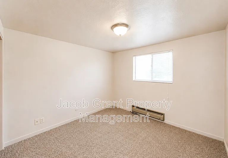 756 Wayne Ave #4 — Photo 10