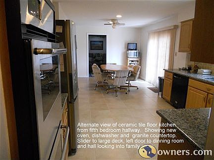Alterante view of kitchen