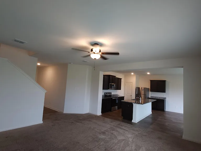 3006 Citron Gdn — Photo 5