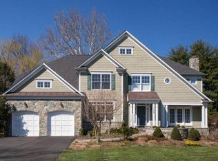 1132 Buchanan St, Mc Lean, VA 22101