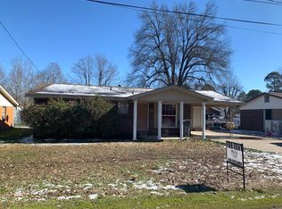 201 S 16th Ave, Paragould, AR 72450