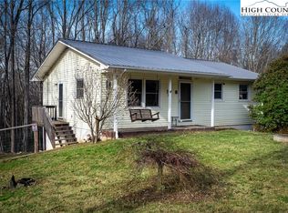 71 Boone St, Spruce Pine, NC 28777