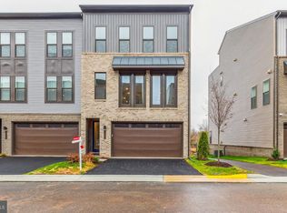 2625 Velocity Rd, Herndon, VA 20171