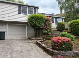 9062 SW Monterey Pl, Portland, OR 97225