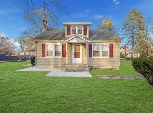 285 Dogwood Rd W, Mastic Beach, NY 11951
