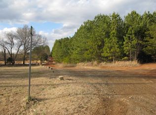 190 Lawrence Dr, Inman, SC 29349