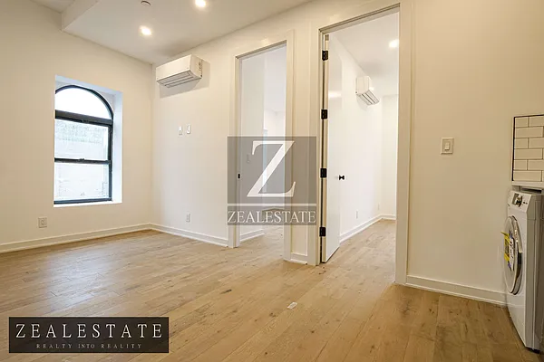 Rented by ZealEstate Group Inc | media 18