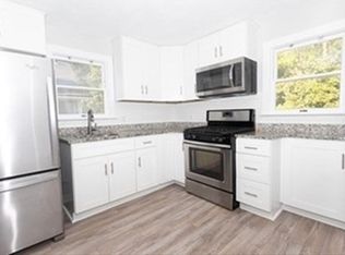 145 Maple St FLOOR 2, Danvers, MA 01923