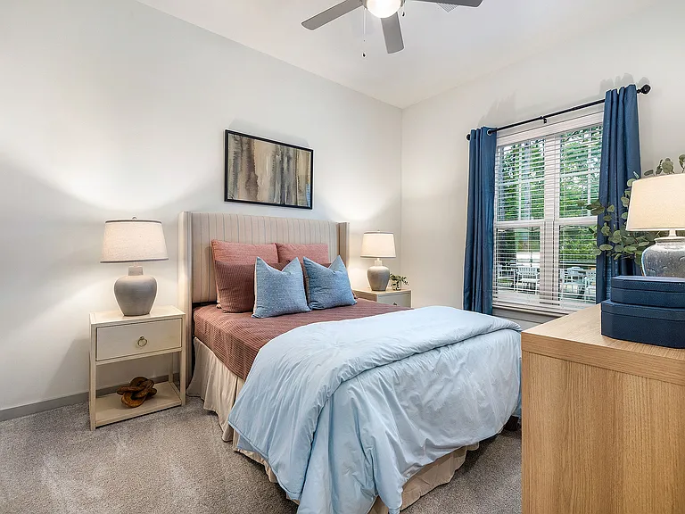 Album Matthews - Unit Bedroom 1