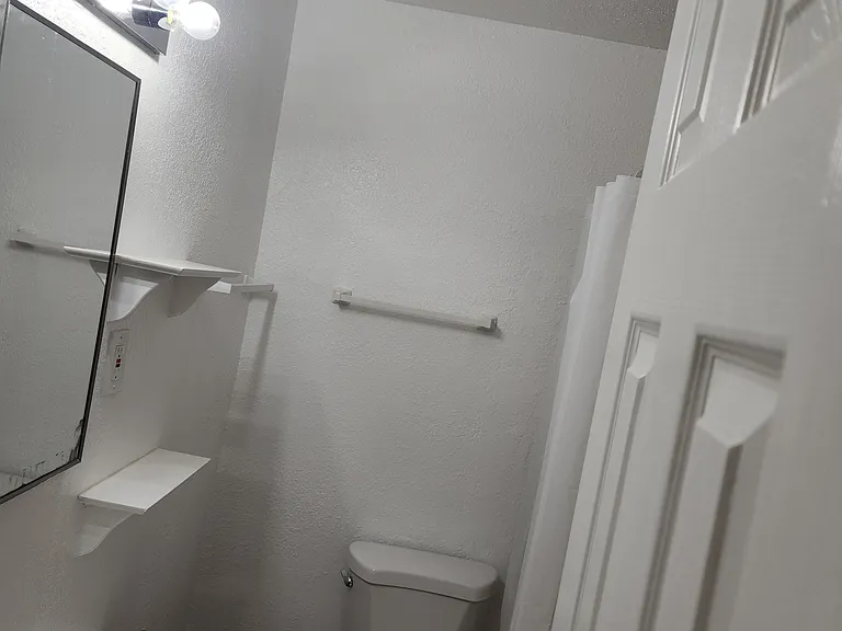 1005 Callen St — Photo 17