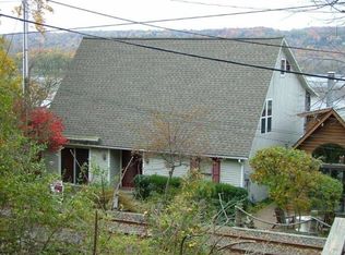 934 E Shore Dr, Ithaca, NY 14850