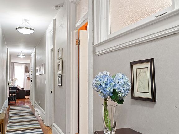 4th image of 606 W 113th St APT 4C