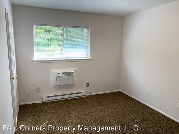 5th image of 209 Woodnell St APT D
