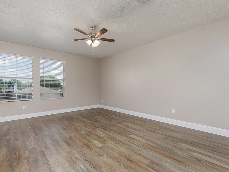 2228 Bradford Pear Dr — Photo 30