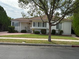 19126 Jovan St, Reseda, CA 91335