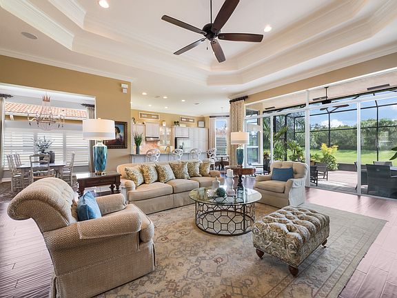 4th image of 5068 Stone Harbor Cir