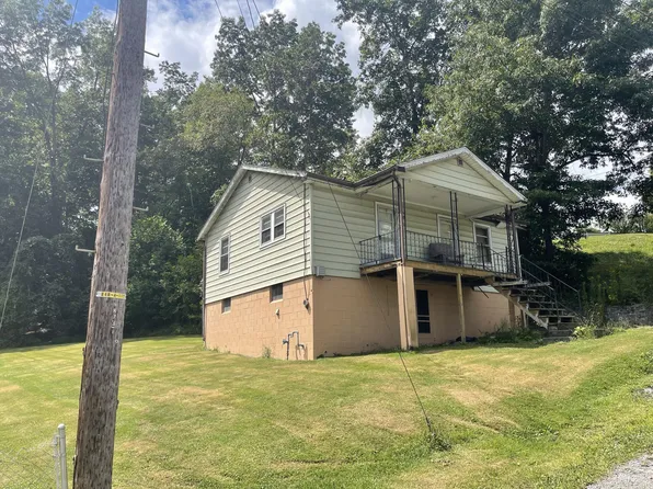 166 Lee St, Beckley, WV 25801