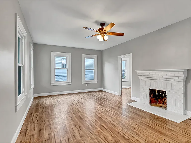 1113 Melbourne Ave — Photo 4