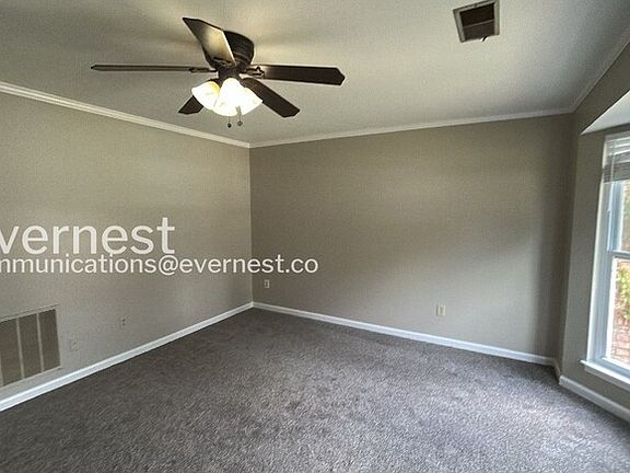 5th image of 2445 Hampstead Dr