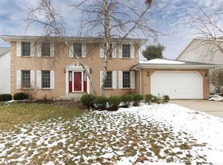 942 Glenmore Ln, Elgin, IL 60124