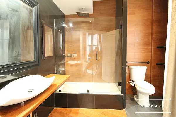 Rented by Grand & Co. | media 16