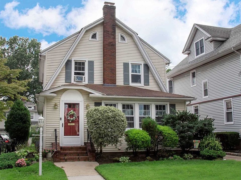 1st image of 104 Aspen St