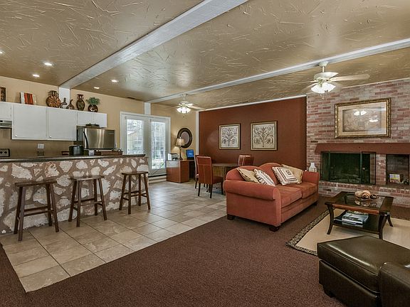 2nd image of 7208 SW 34th Ave APT 107
