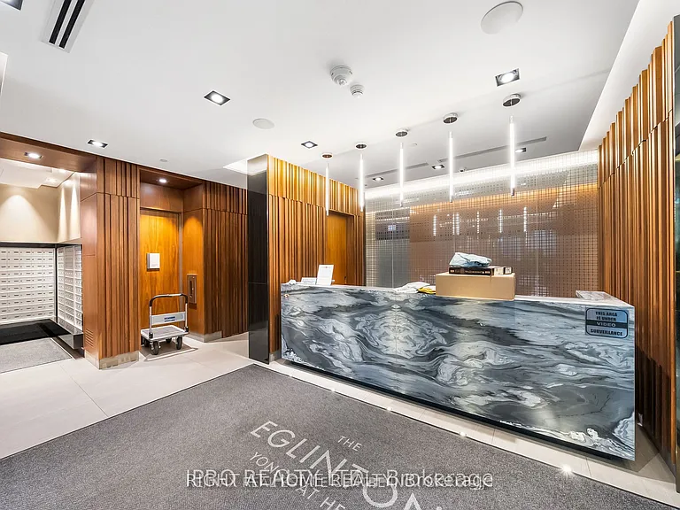 125 Redpath Ave #2409 — Photo 3