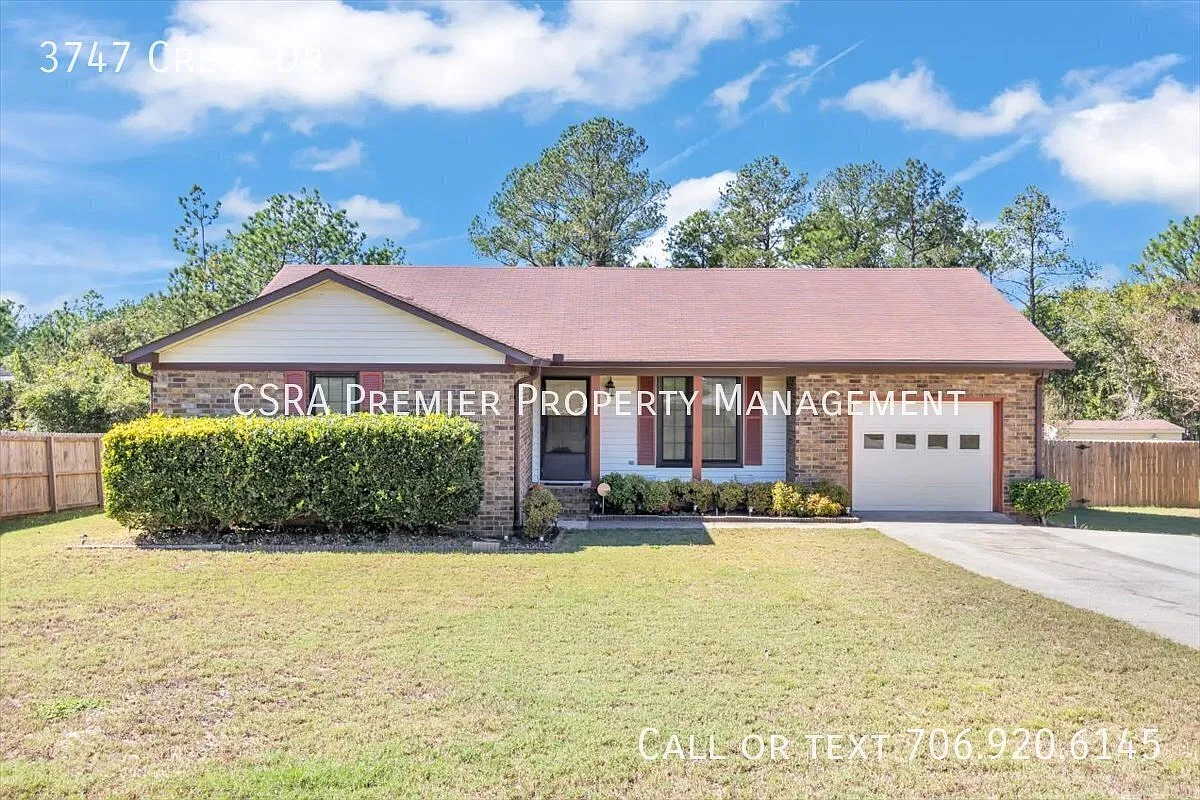 3 bed, 1556 sqft, $1,600 — Photo 1