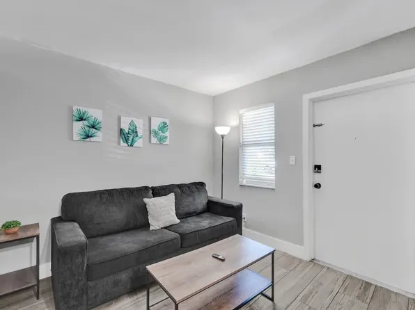 50 Davie Blvd, Fort Lauderdale, FL