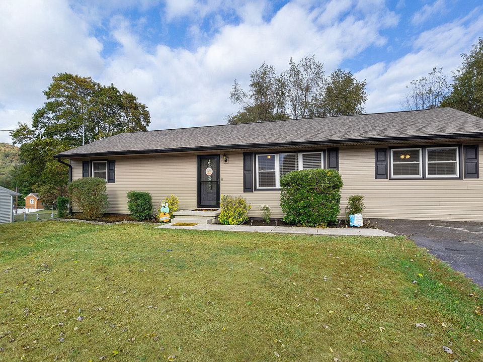 1st image of 102 Tanglewood Dr