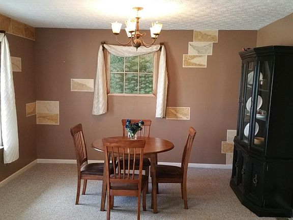 4th image of 1591 Fox Fire Dr