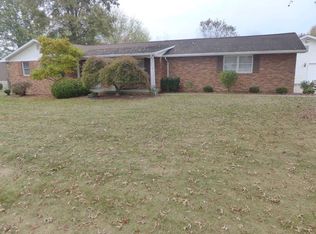 3416 Bittersweet Dr, Jasper, IN 47546